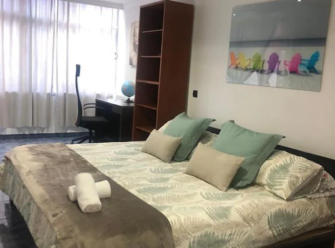 110 Square Meters, 5 Min Of All-Best Area Of Las Palmas