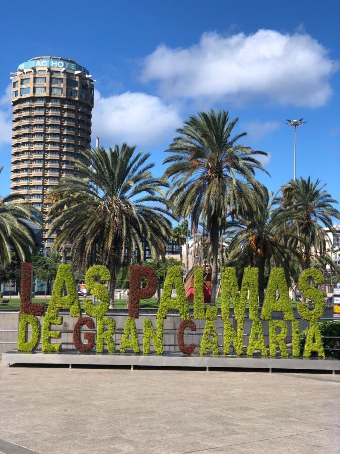 110 Square Meters, 5 Min Of All-best Area Of Palmas